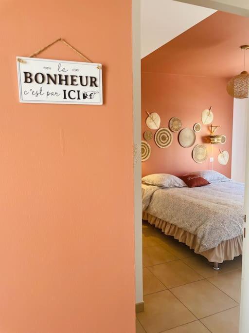 T2 Refait A Neuf Calme Et Agreable Apartamento Narbona Exterior foto